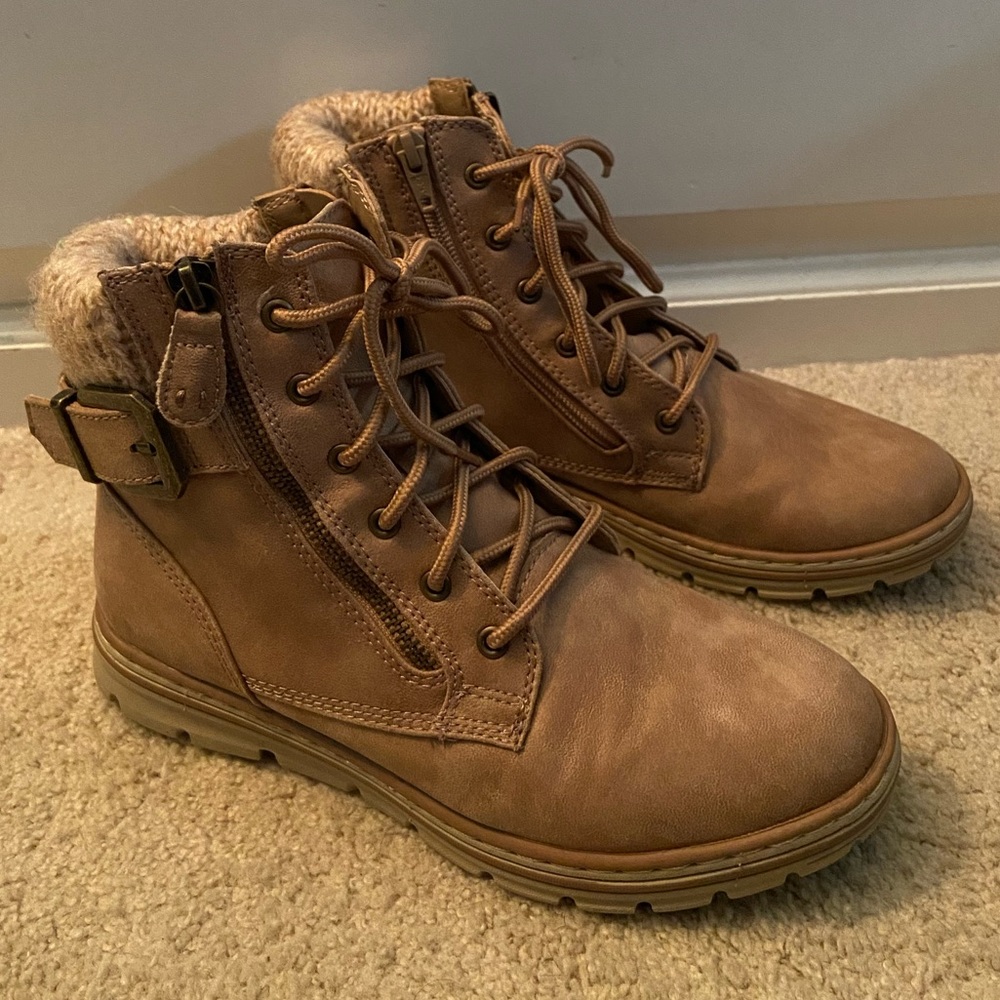 White Mountain Boots